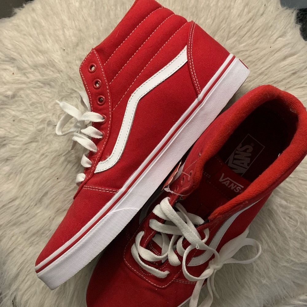 High top men's red vans